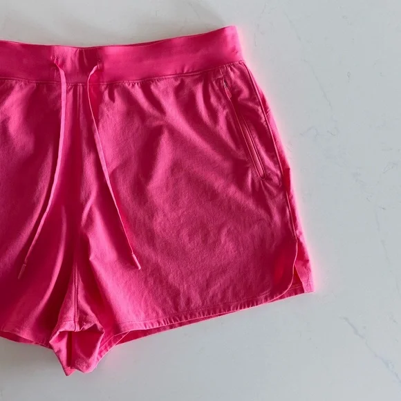 lululemon license to train 4” - Picture 3 of 15